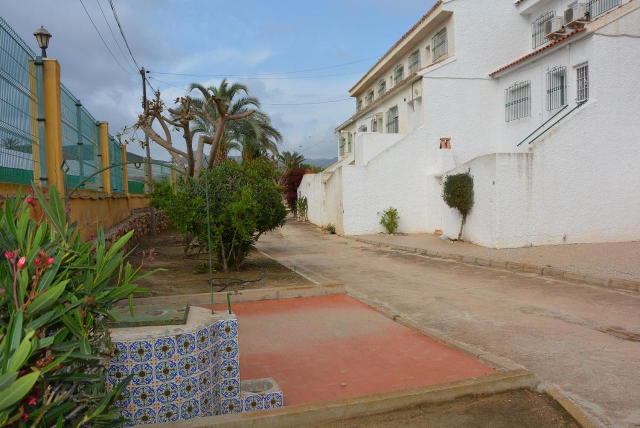 Palmeras, Piscina, Campo De Futbol Y Jardin Privados Mazarrón Exterior foto